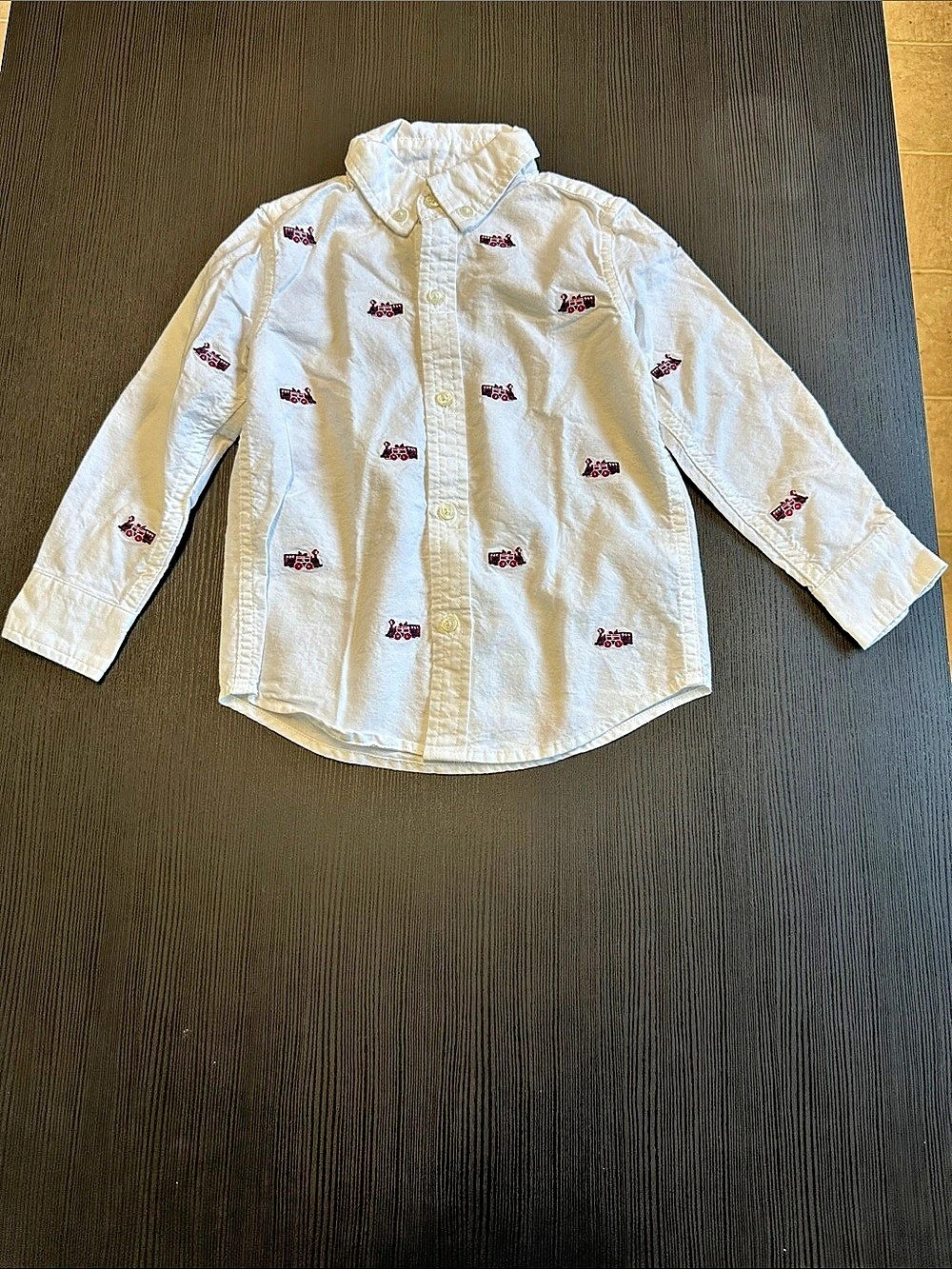 Jamie Kay Button Down Shirt in White & Red Size 3 Like New